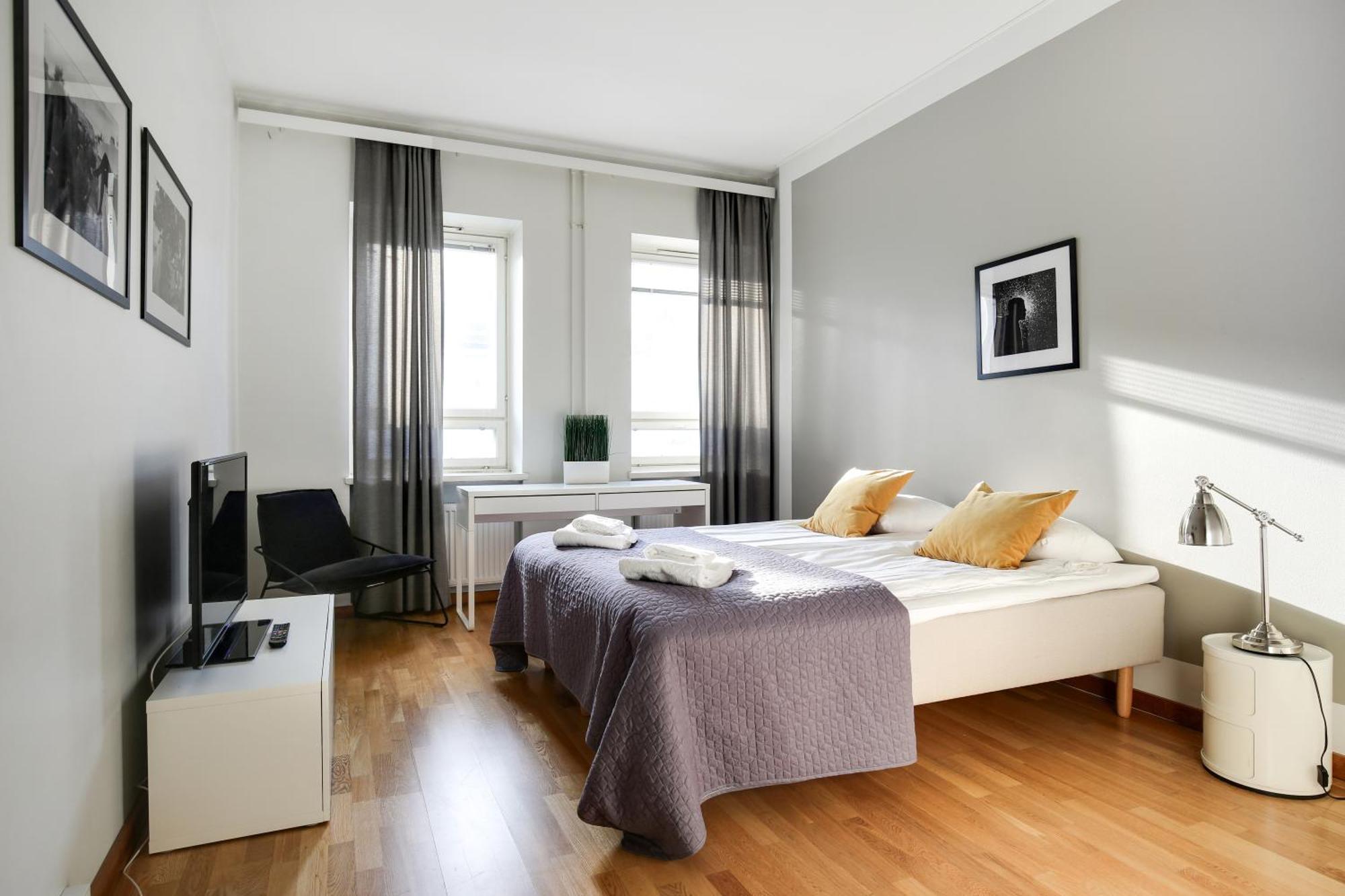Kotimaailma Apartments Kamppi - 3Br In The Center With Key Code 赫尔辛基 外观 照片